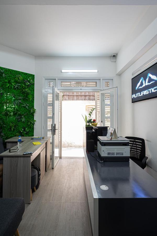 Futuristic Inn Ho Chi Minh City Exterior photo